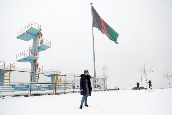 Молодежь Афганистана опасается за будущее с талибами - Sputnik Азербайджан