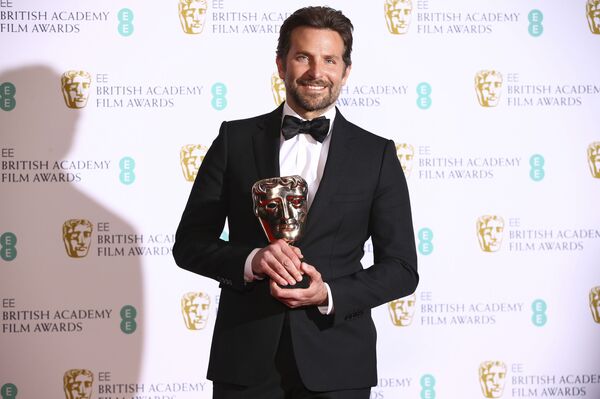 «Фаворитка» Лантимоса взяла семь наград BAFTA «Фаворитка» Лантимоса взяла семь наград BAFTA - Sputnik Азербайджан