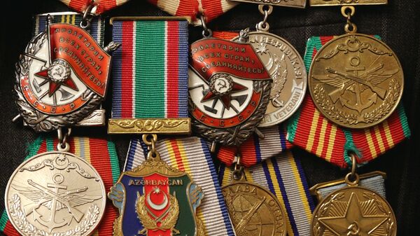 Отправился в Афганистан, чтобы отомстить за друга – судьба афганца из Азербайджана Отправился в Афганистан, чтобы отомстить за друга – судьба афганца из Азербайджана - Sputnik Азербайджан