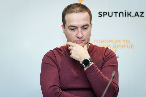 Жить в мире ИКТ: Азербайджан в состоянии обеспечить себя необходимым оборудованием - Sputnik Азербайджан