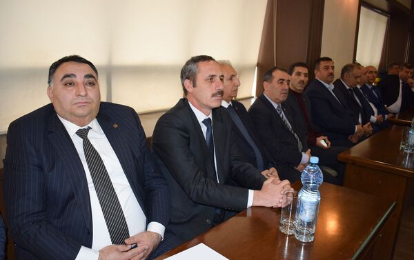 Встреча с группой ветеранов и инвалидов Карабахской войны, членов семей шехидов, известных военнослужащих - Sputnik Азербайджан