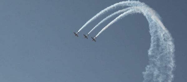 Авиашоу на выставке Aero India-2019 - Sputnik Азербайджан