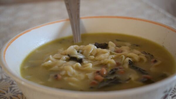 Аришта: рецепт азербайджанского супа с домашней лапшой и щавелем - Sputnik Азербайджан