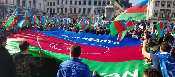 В Брюсселе начался всеевропейский карабахский митинг В Брюсселе начался всеевропейский карабахский митинг - Sputnik Азербайджан