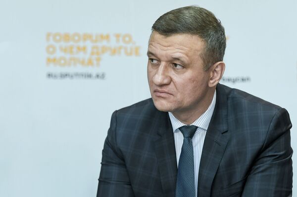 С погибшими в Ходжалы детьми была уничтожена частичка будущего Азербайджана - Савельев С погибшими в Ходжалы детьми была уничтожена частичка будущего Азербайджана - Савельев - Sputnik Азербайджан