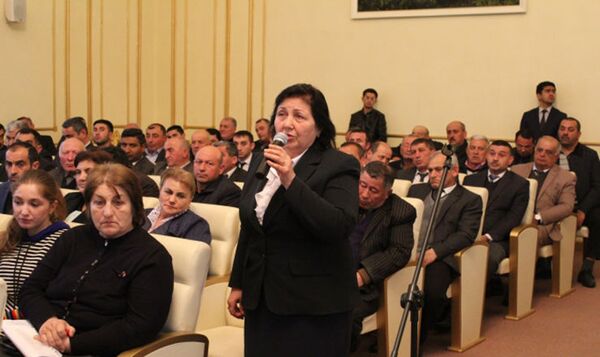 Qazax ictimaiyyəti mühüm məsələ ətrafında toplaşıb Qazax ictimaiyyəti mühüm məsələ ətrafında toplaşıb - Sputnik Azərbaycan