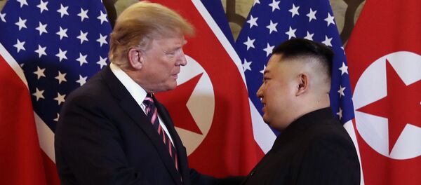 Президент Дональд Трамп встречается с северокорейским лидером Ким Чен Ыном - Sputnik Азербайджан