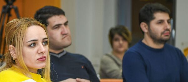 Очередной мастер-класс по онлайн-медиа для представителей азербайджанских СМИ в рамках образовательной программы SputnikPro  - Sputnik Азербайджан