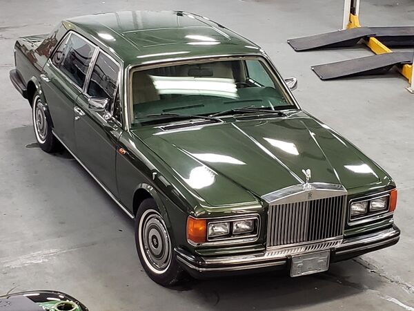 Продается Rolls-Royce принцессы Дианы, заказанный для визита в США Продается Rolls-Royce принцессы Дианы, заказанный для визита в США - Sputnik Азербайджан