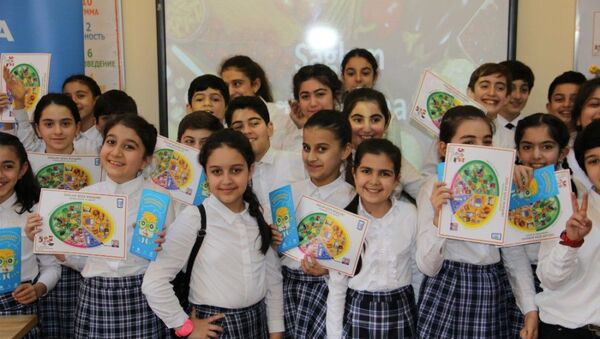 IDEA приступила к реализации проекта пропаганды здорового питания среди молодежи - Sputnik Азербайджан