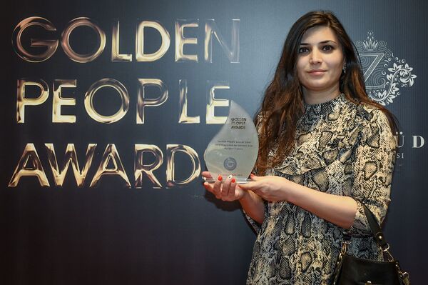 Корреспондент Sputnik Азербайджан Кямаля Алиева удостоена международной премии Golden People Awards  - Sputnik Азербайджан