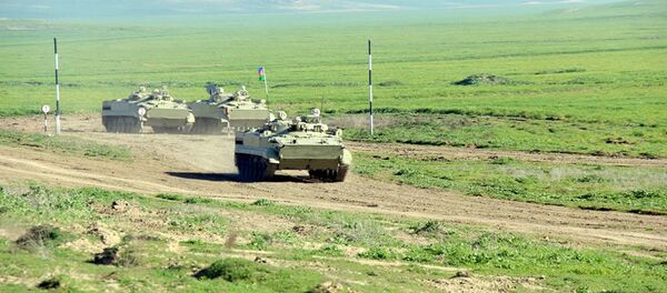 Проверен уровень подготовки командиров батальонов Проверен уровень подготовки командиров батальонов - Sputnik Азербайджан