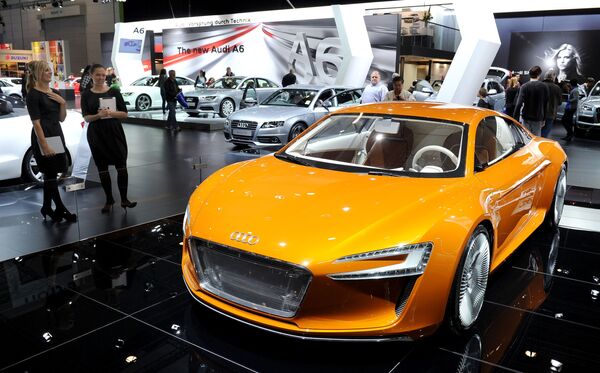 Главные автосалоны мира. Обозрение с азербайджанским акцентом Главные автосалоны мира. Обозрение с азербайджанским акцентом - Sputnik Азербайджан