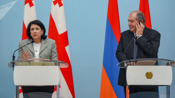 Совместный брифинг президентов Армении и Грузии Aрмена Сaркисяна и Саломе Зурабишвили - Sputnik Azərbaycan