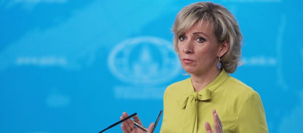 Официальный представитель министерства иностранных дел России Мария Захарова во время брифинга в Москве. Официальный представитель министерства иностранных дел России Мария Захарова во время брифинга в Москве. - Sputnik Азербайджан