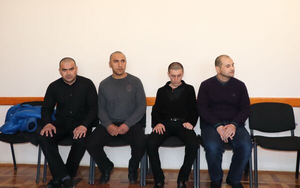 Люди, ожидающие освобождения в пенитенциарном учреждении номер 12 - Sputnik Азербайджан
