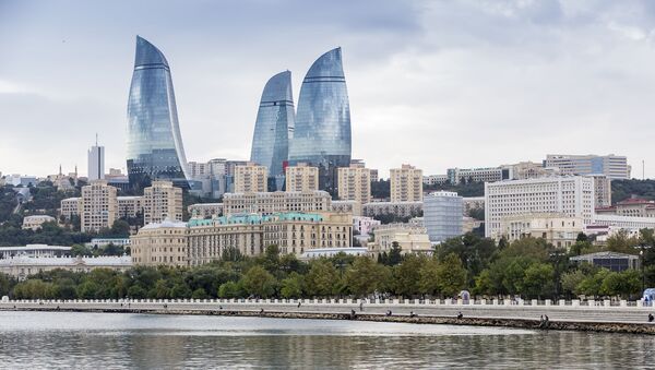 Вид на «Пламенные башни», визитной карточки Баку - Sputnik Азербайджан
