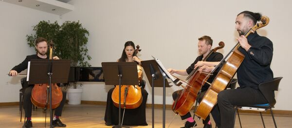 Ансамбль виолончелистов Georgian Cellos - Sputnik Азербайджан
