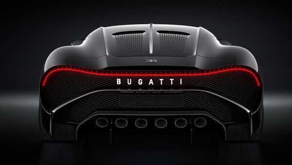 Bugatti La Voiture Noire - Sputnik Азербайджан