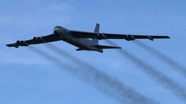 Бомбардировщик Boeing B-52H Stratofortress, фото из архива - Sputnik Азербайджан