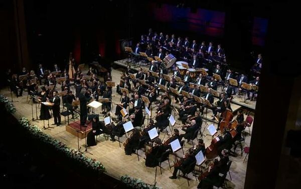 В Стамбуле прошла мировая премьера произведения композитора Пике Ахундовой - Sputnik Азербайджан