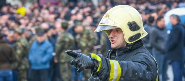 Пожар в торговом центре Диглас Пожар в торговом центре Диглас - Sputnik Азербайджан