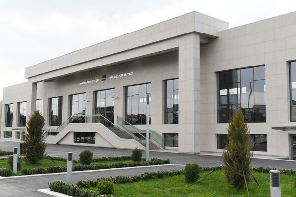 Здание станции Бакмил - Sputnik Азербайджан