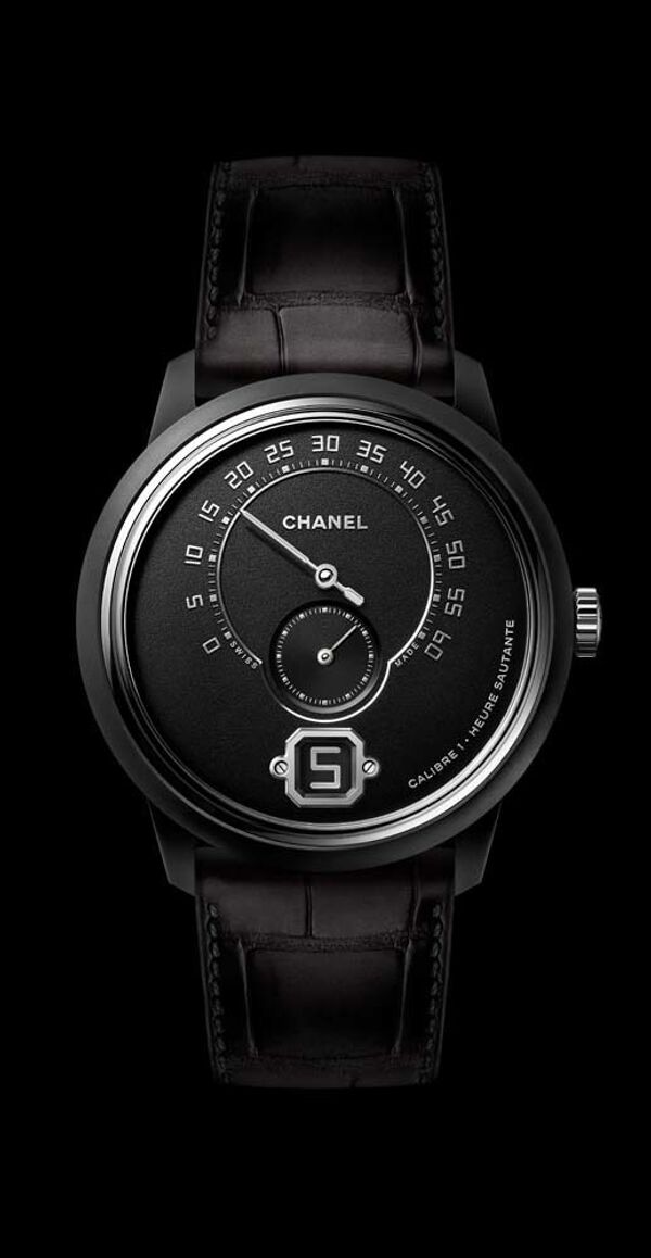 Новые коллекции часов Chanel Новые коллекции часов Chanel - Sputnik Азербайджан