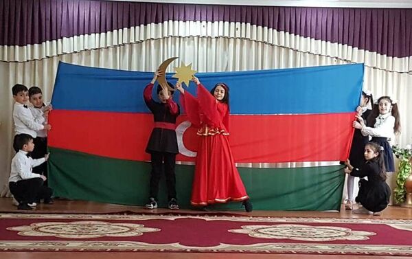 ХI республиканская Олимпиада по русскому языку и литературе прошла в школе-лицее № 8 города Хачмаза - Sputnik Азербайджан