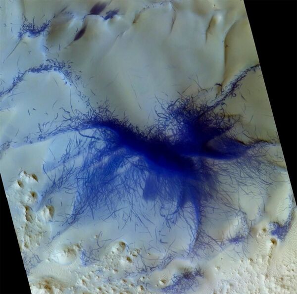 Район Марса Terra Sabaea, сделанный аппаратом TGO - Sputnik Азербайджан