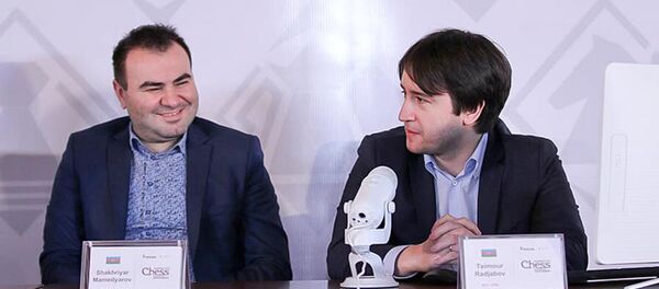 Шахрияр Мамедъяров и Теймур Раджабов в ходе пресс-конференции Шахрияр Мамедъяров и Теймур Раджабов в ходе пресс-конференции - Sputnik Азербайджан