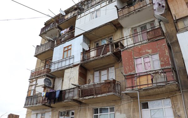 Общежитие в поселке Гызылдаш - Sputnik Азербайджан