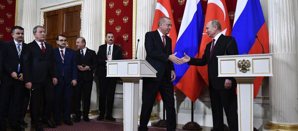 Президент РФ Владимир Путин и президент Турции Реджеп Тайип Эрдоган - Sputnik Азербайджан