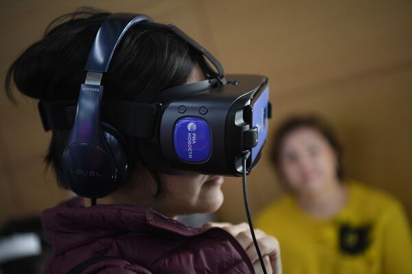 РИА Новости презентовало в Зарядье VR-проект о встрече Гагарина в Москве РИА Новости презентовало в Зарядье VR-проект о встрече Гагарина в Москве - Sputnik Азербайджан