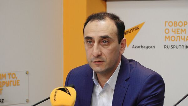 Так страны лишаются права поучать других - историк о пожаре в Нотр-Даме - Sputnik Азербайджан