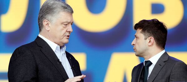 Дебаты между Порошенко и Зеленским на стадионе Олимпийский  в Киеве - Sputnik Азербайджан