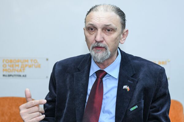 Юрий Бочаров – политолог  - Sputnik Азербайджан