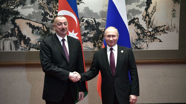 Президент РФ Владимир Путин и президент Азербайджана Ильхам Алиев, фото из архива - Sputnik Азербайджан