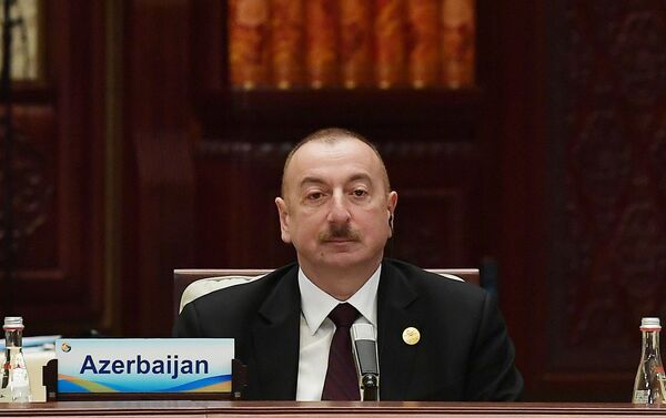 Ильхам Алиев принял участие в приеме для участников второго форума Один пояс, один путь - Sputnik Азербайджан