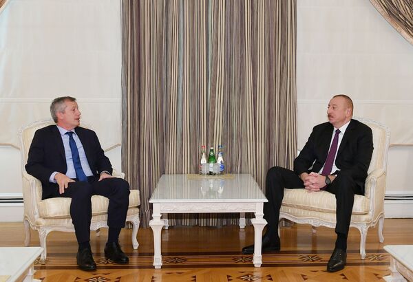 Президент Алиев принял вице-премьера Хорватии и спикера парламента Аргентины - Sputnik Азербайджан