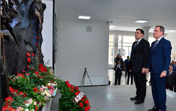 Акция памяти жертв террора в АГНА - Sputnik Азербайджан