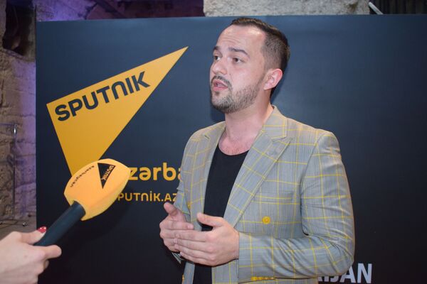 В Баку стартовала Azerbaijan Fashion Week В Баку стартовала Azerbaijan Fashion Week - Sputnik Азербайджан