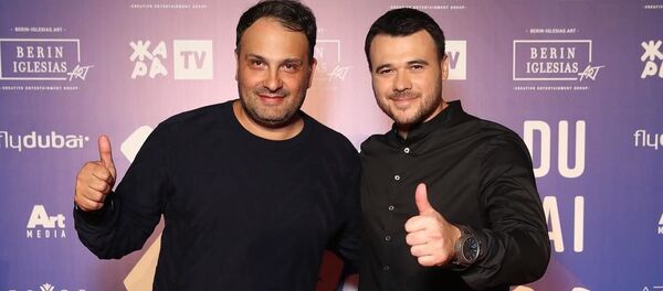 Организаторы фестиваля ЖАРА В ДУБАЕ 2019 Максим Берин и Эмин Агаларов Организаторы фестиваля ЖАРА В ДУБАЕ 2019 Максим Берин и Эмин Агаларов - Sputnik Азербайджан