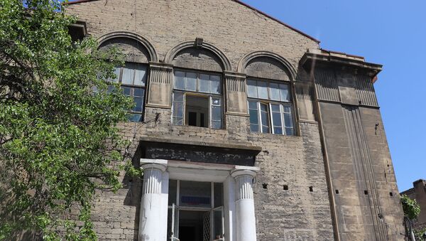 Здание по улице Сулеймана Рустама,10, известное как молельня молокан - Sputnik Азербайджан