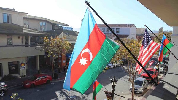 Флаги США и Азербайджана - Sputnik Азербайджан