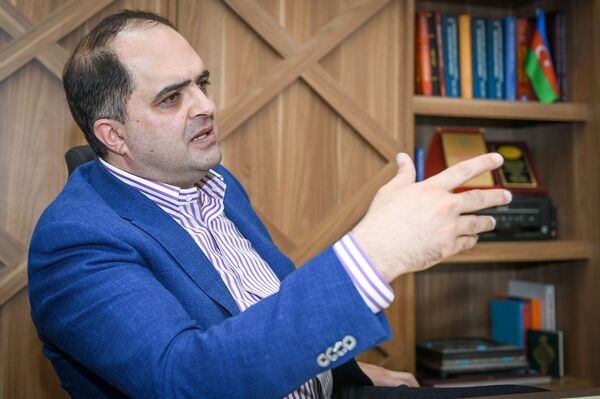 Депутат о внедрении ОМС: мы должны быть готовы к сложностям Депутат о внедрении ОМС: мы должны быть готовы к сложностям - Sputnik Азербайджан