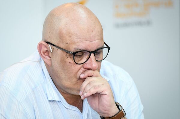 Заинтересовать за 2,5 минуты: российский эксперт рассказал в Баку о секретах онлайн-СМИ - Sputnik Азербайджан