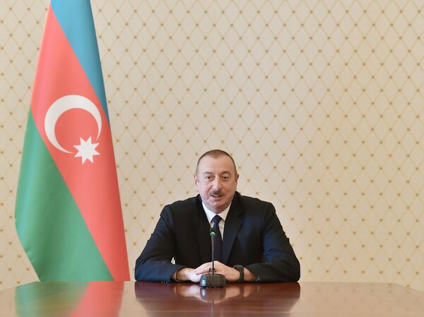 Для Азербайджана очень важна поддержка мусульманских стран - президент Алиев Для Азербайджана очень важна поддержка мусульманских стран - президент Алиев - Sputnik Азербайджан