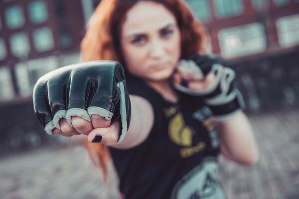 Суад Салимова: в будущем намерена подписать контракт с UFC Суад Салимова: в будущем намерена подписать контракт с UFC - Sputnik Азербайджан