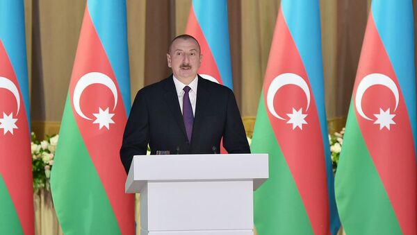 Президент Ильхам Алиев принял участие в официальном приеме, организованном по случаю 28 Мая – Дня Республики - Sputnik Азербайджан